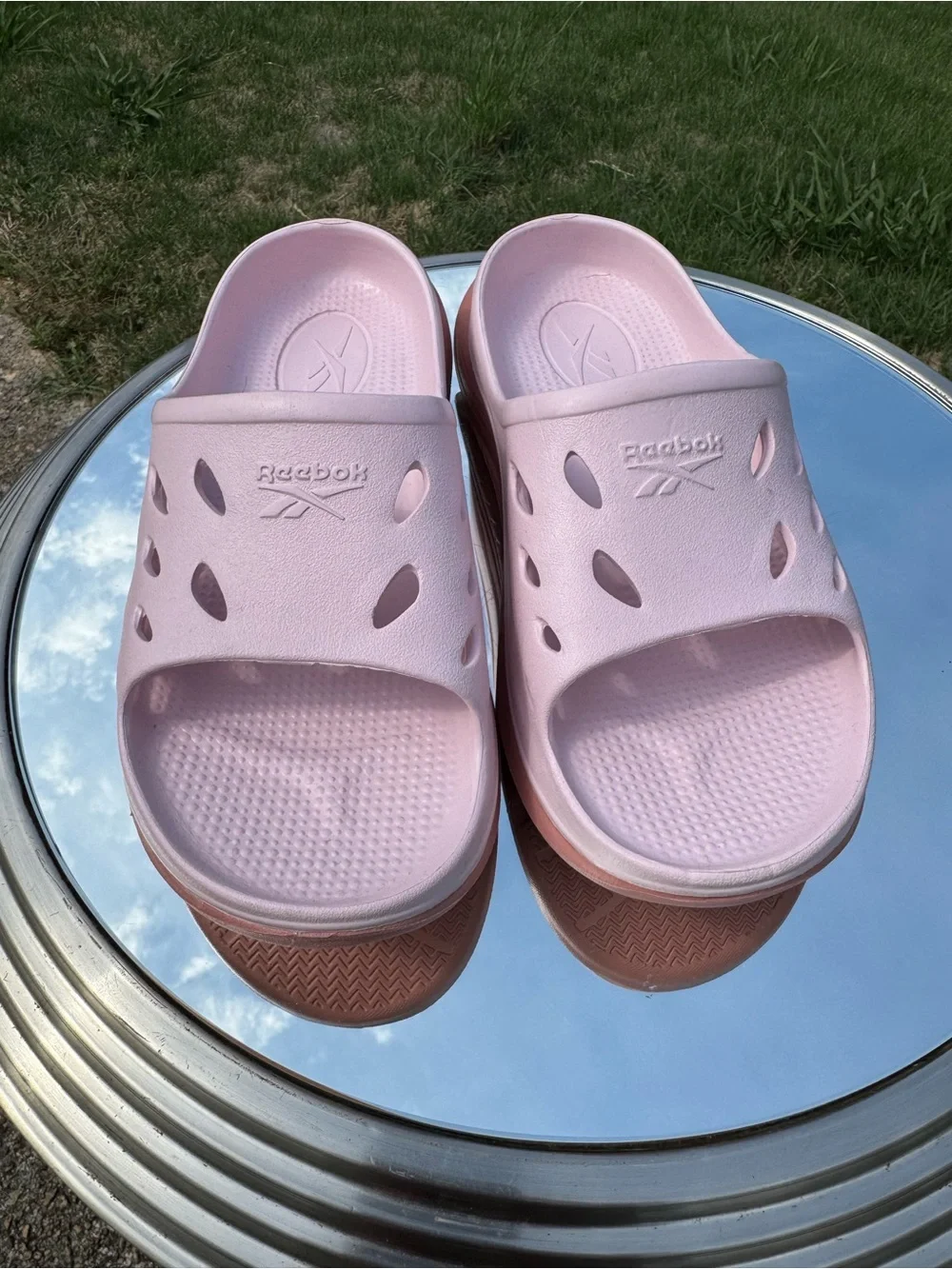 Reebok Light Pink and Coral Slide Sandals - Picture 2 of 4
